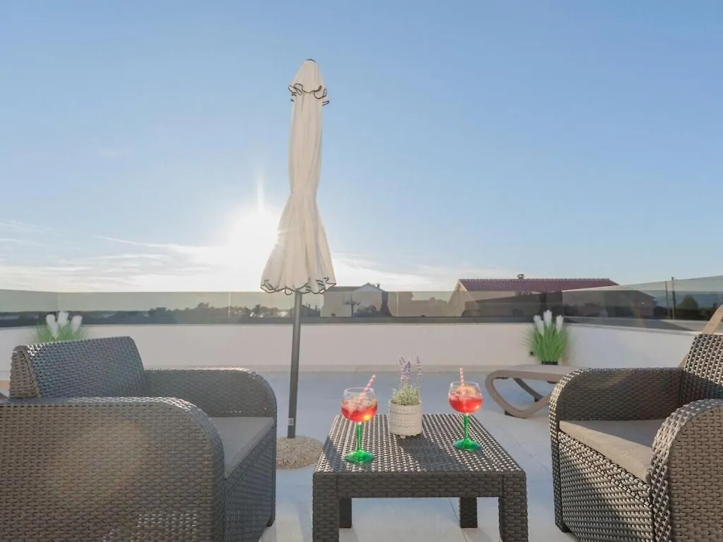 Stunning Villa Marea With A Private Pool Врси Хорватия