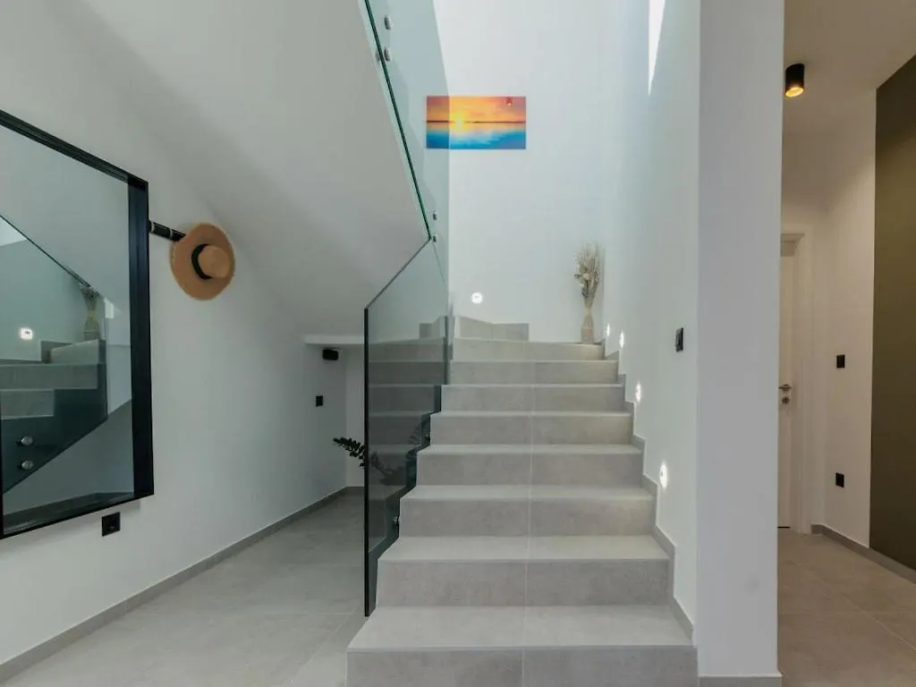 Stunning Villa Marea With A Private Pool Врси Хорватия