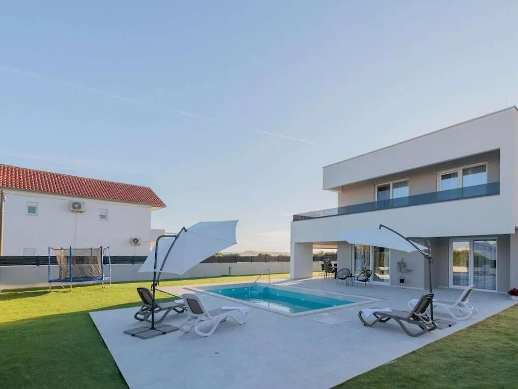 Stunning Villa Marea With A Private Pool Vrsi 0*,